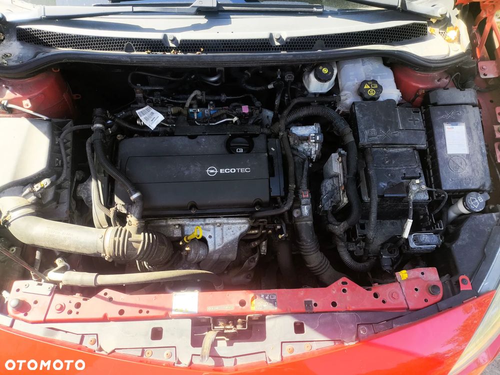 Opel Astra 1.6 T Business - 9