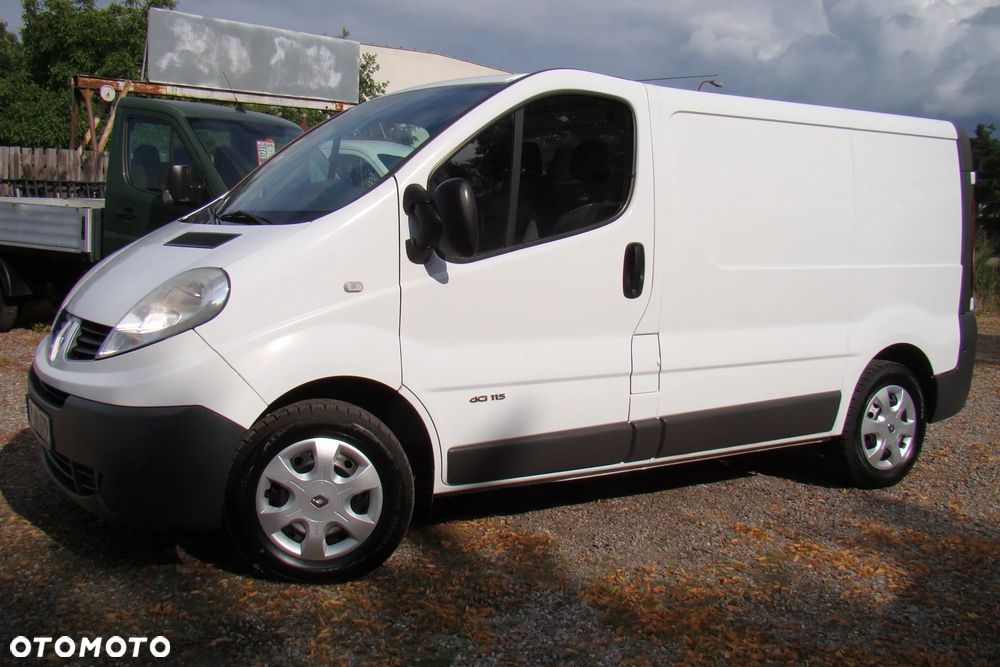 Renault Trafic - 2