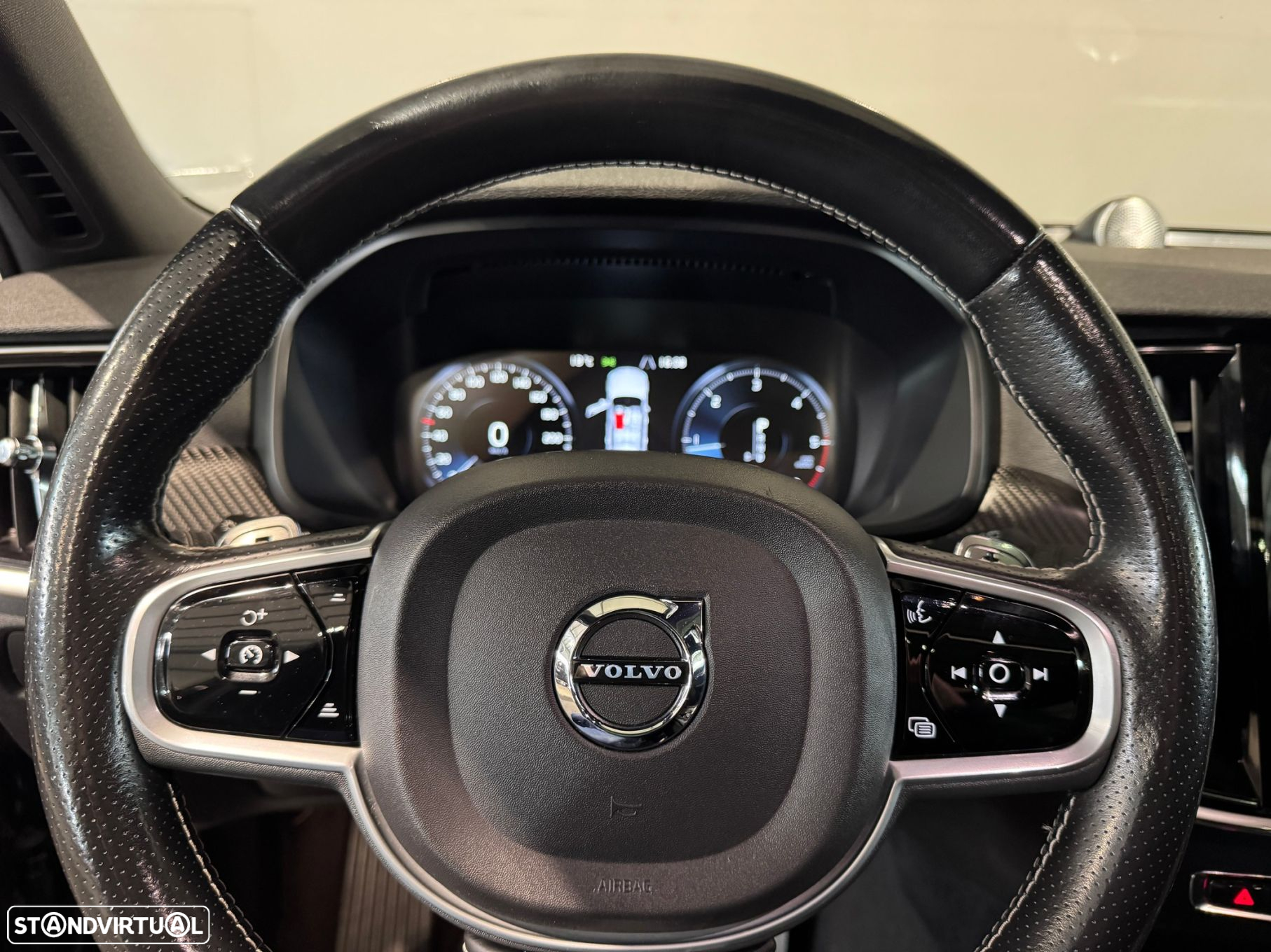 Volvo V90 - 51