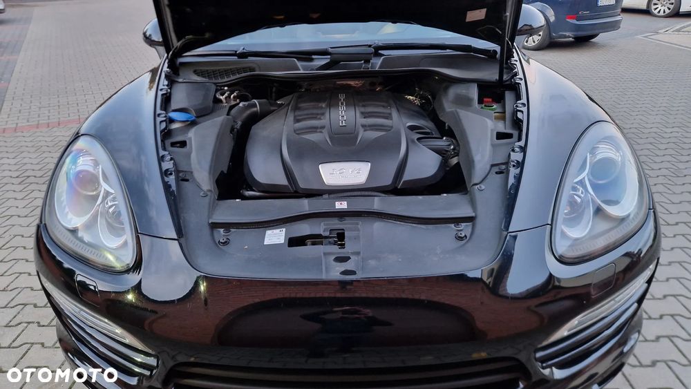 Porsche Cayenne Diesel - 16