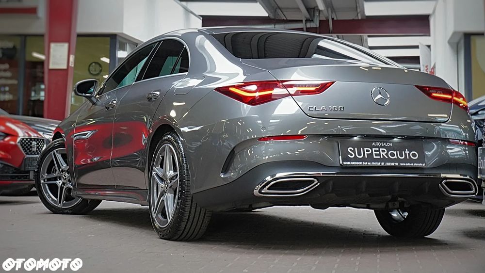 Mercedes-Benz CLA 180 AMG Line 7G-DCT - 9