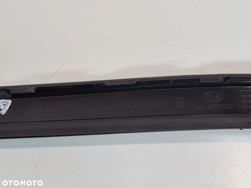 LISTWA USZCZELKA PRAWA SZYBY CZOŁOWEJ OPTIMA IV 17 - 5