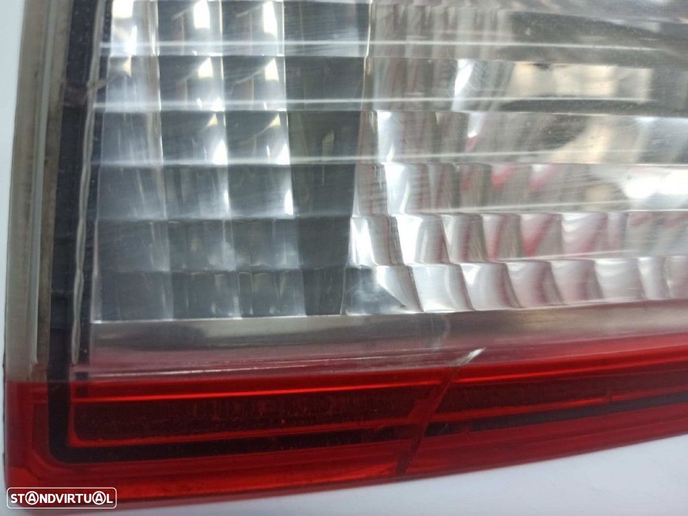 FAROLIM TRASEIRO DIREITO INTERIOR SEAT LEON (1M1) SIGNO - 7