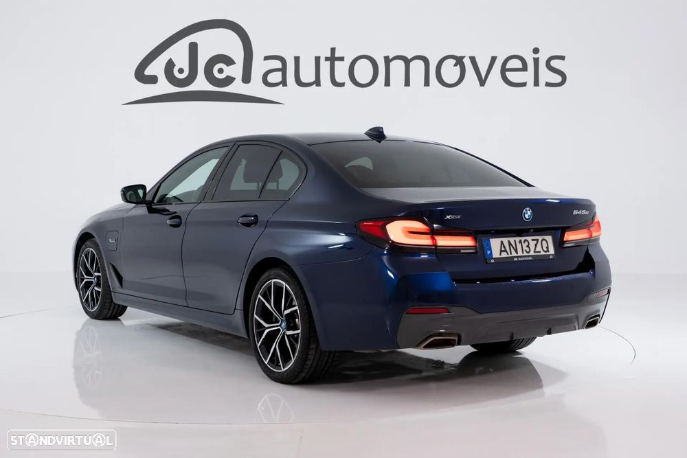 BMW 545 e xDrive Line Luxury - 3
