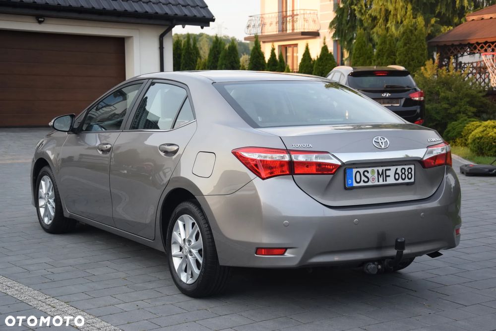 Toyota Corolla 1.6 Valvematic Life Plus - 17