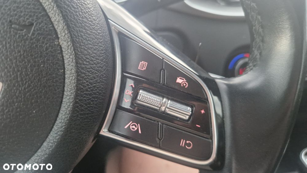 Kia Ceed 1.5 T-GDI M - 16