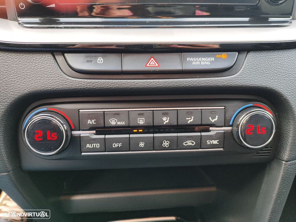 Kia Ceed 1.6 CRDi MHEV Drive - 20