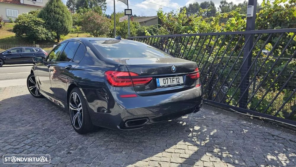 BMW 750 d xDrive Pack M - 4