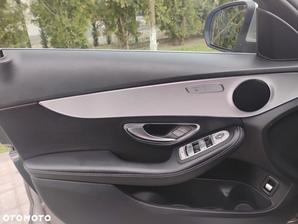 Mercedes-Benz Klasa C 220 d 9G-TRONIC Avantgarde - 21