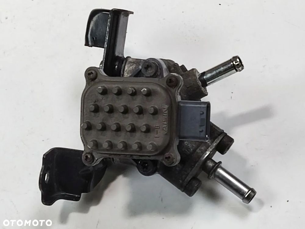 LEXUS RX 3.5h 15-19r Pompa Oleju - 4