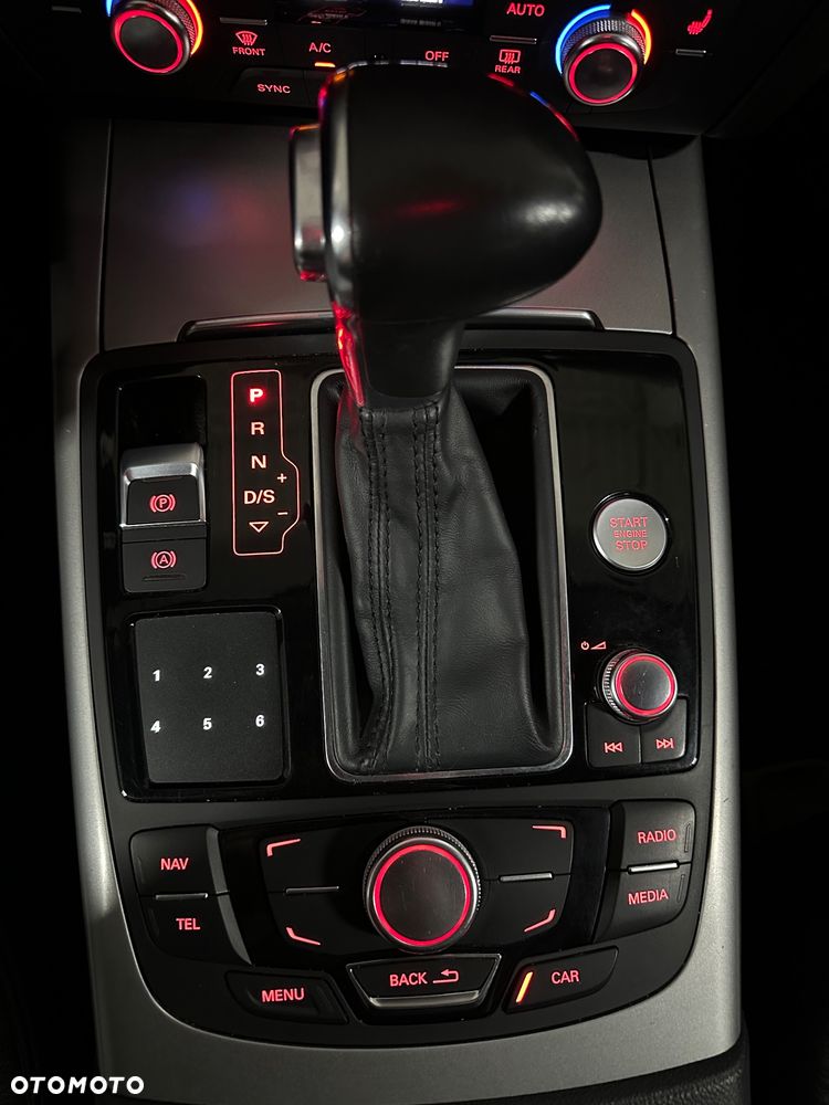 Audi A6 Avant 2.0 TDI Multitronic - 28