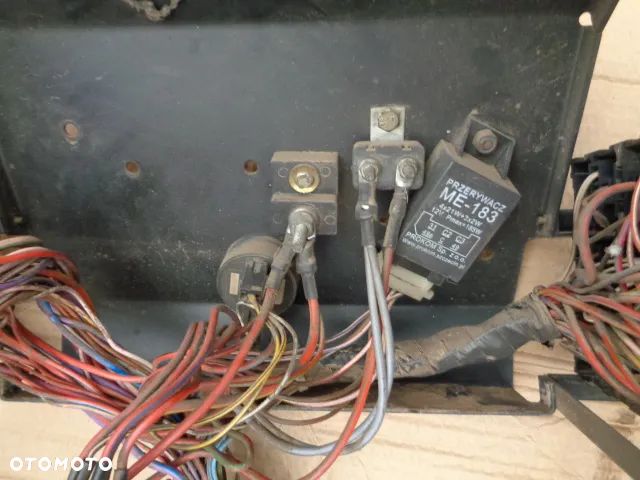 Wiązka kolumny kierowniczej Case 5130 - 7