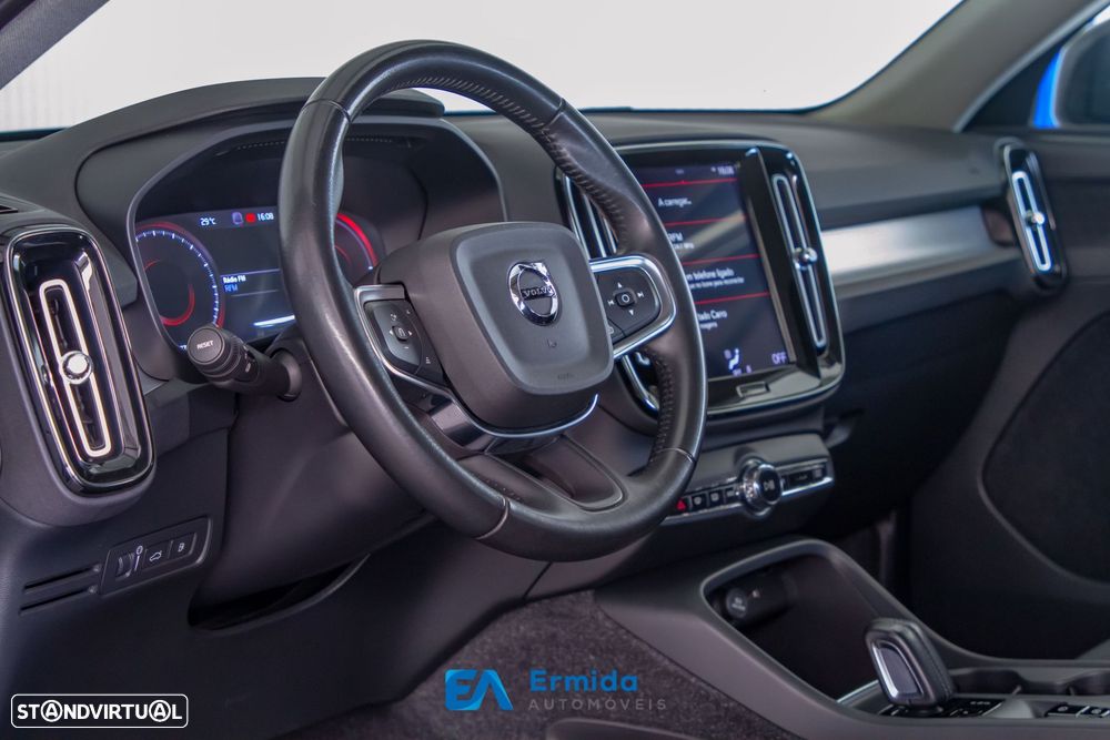 Volvo XC 40 - 29