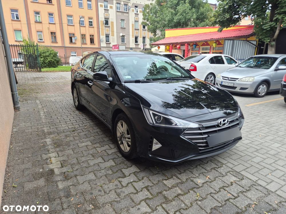 Hyundai Elantra 1.6 Comfort - 7