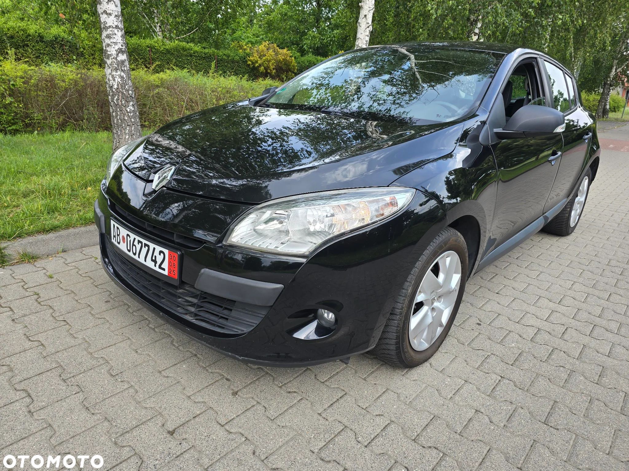 Renault Megane 1.6 16V 100 TomTom Edition - 1