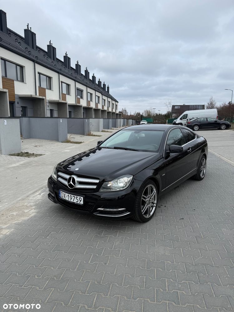 Mercedes-Benz Klasa C 180 BlueEFFICIENCY - 13