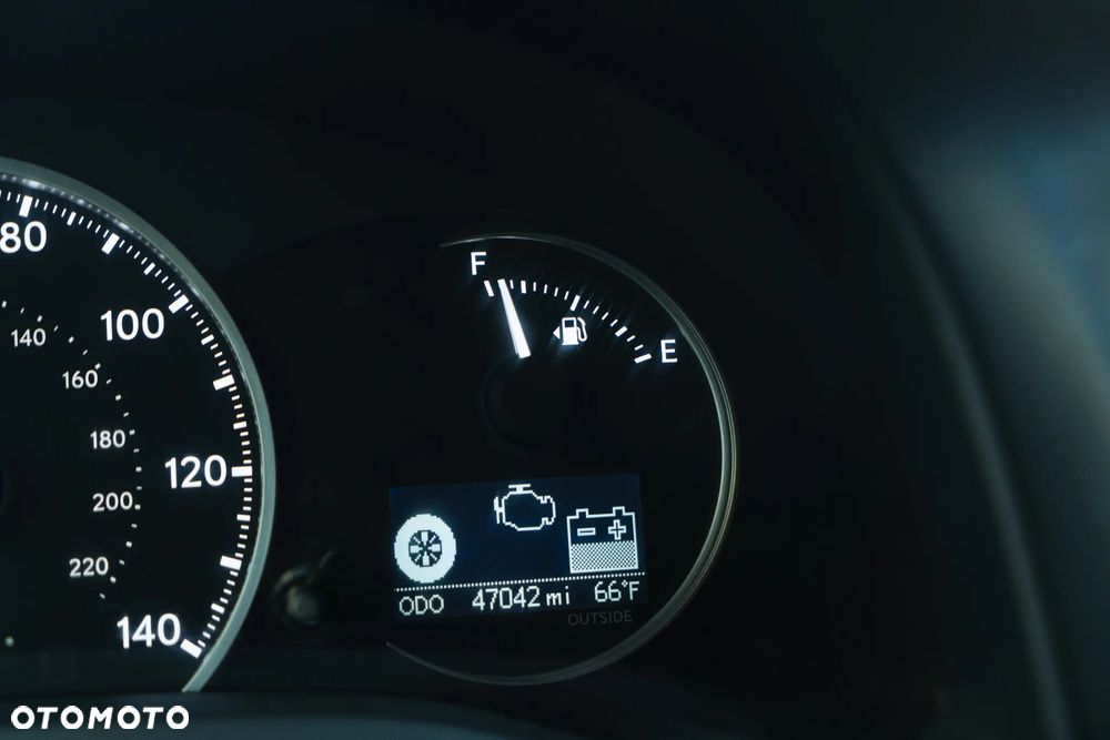 Lexus CT Luxury Line - 38