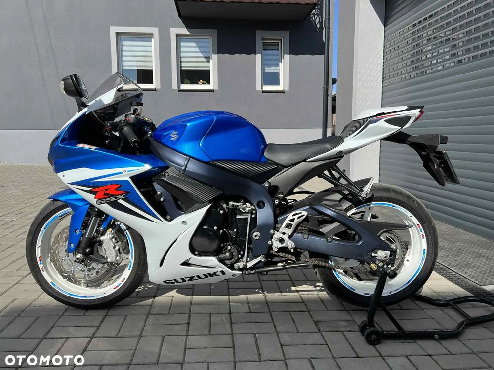Suzuki GSX-R - 2