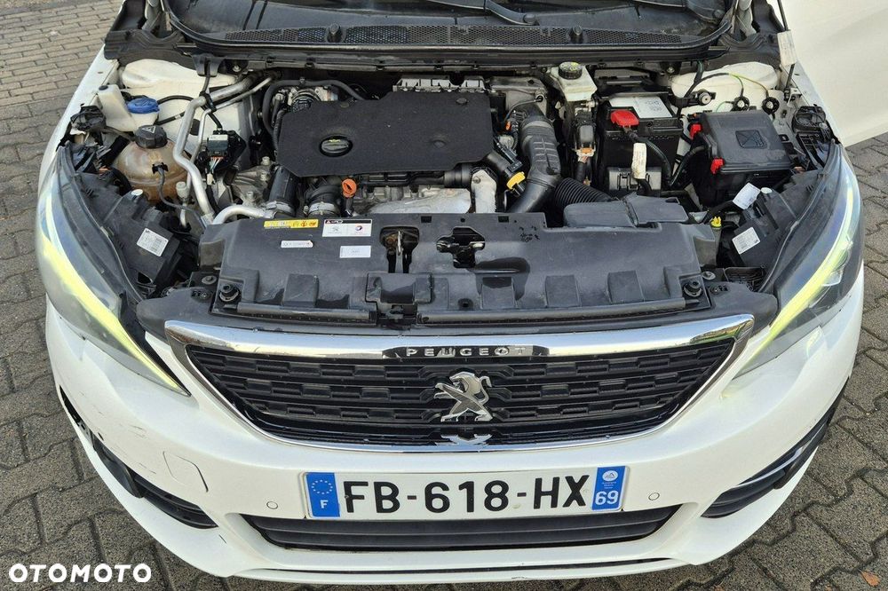 Peugeot 308 BlueHDi FAP 130 EAT8 Stop & Start Allure Pack - 15