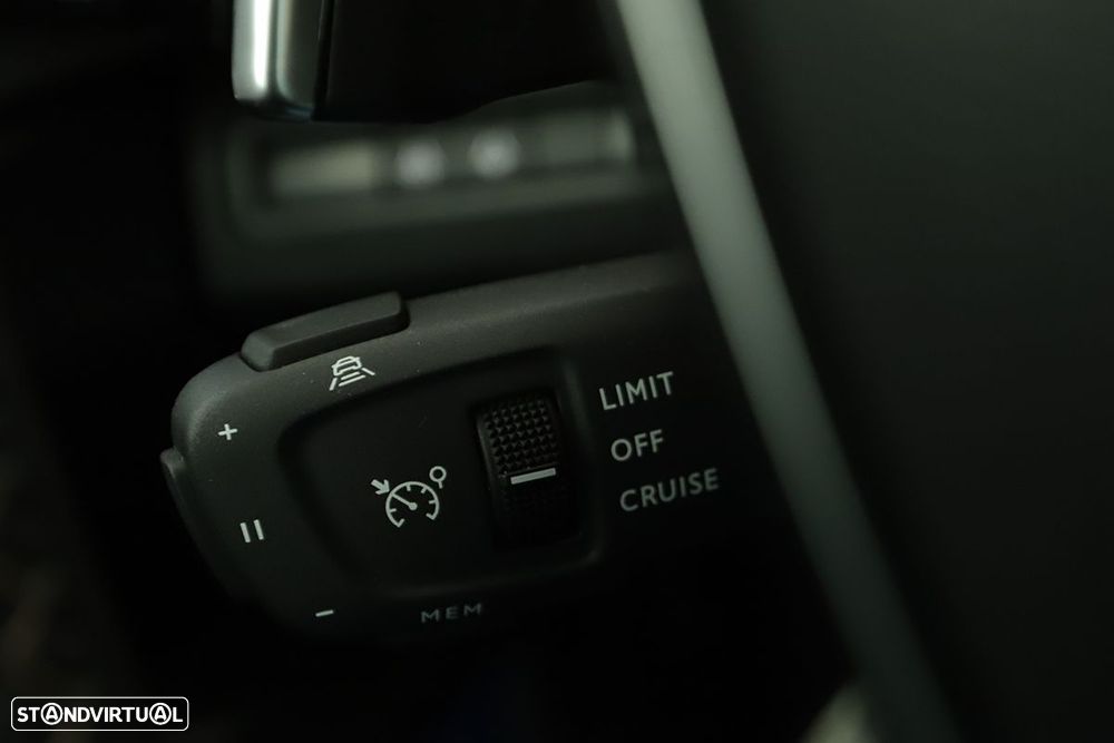 Peugeot 3008 1.2 PureTech GT EAT8 - 18