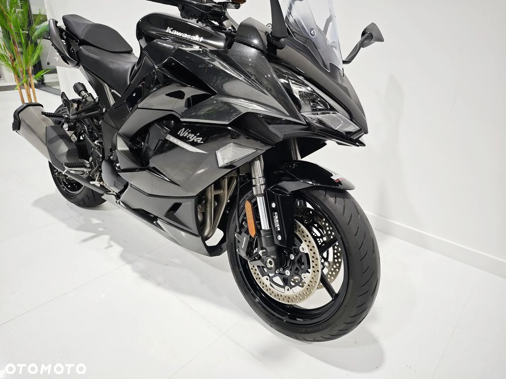 Kawasaki Ninja 1000 SX - 6