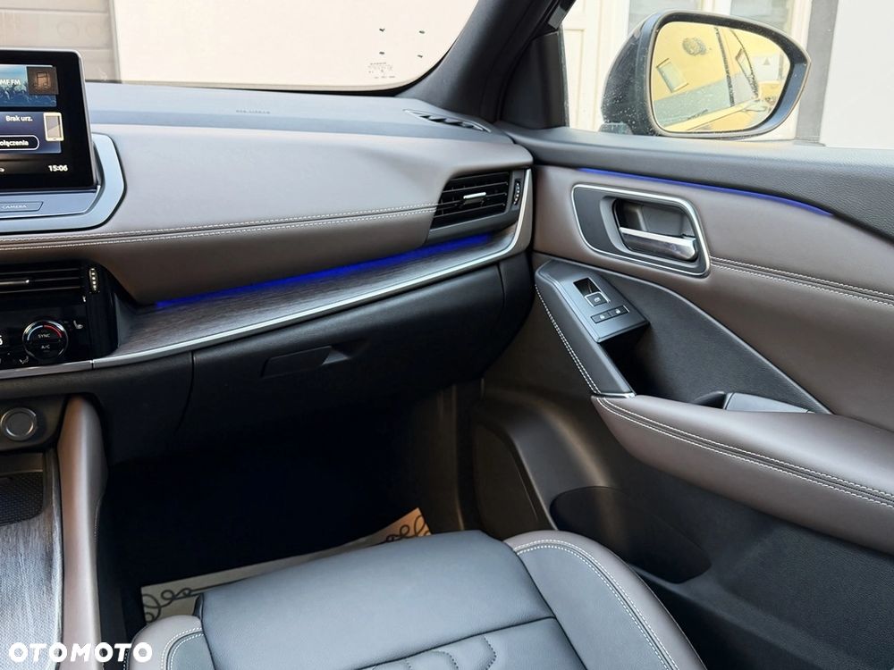 Nissan Qashqai 1.3 DIG-T MHEV Xtronic Tekna - 6