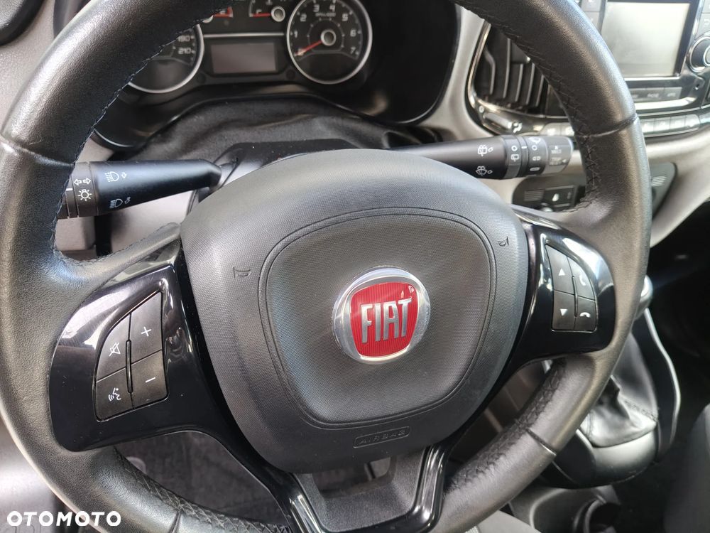 Fiat Doblo 1.4 T-Jet 16V Emotion - 19