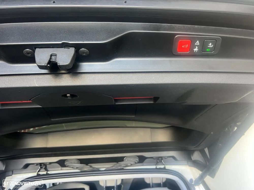 Peugeot 5008 PureTech 130 Stop & Start Allure Business-Pack - 10
