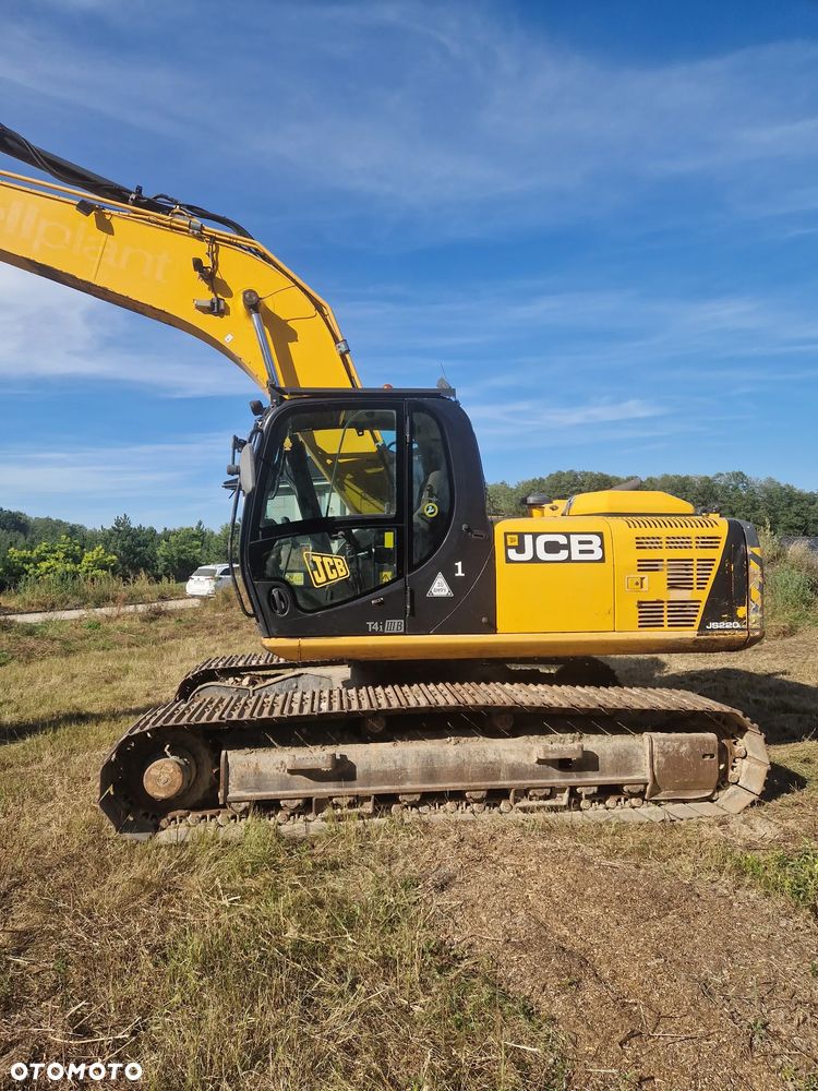 JCB JS 220LC - 7