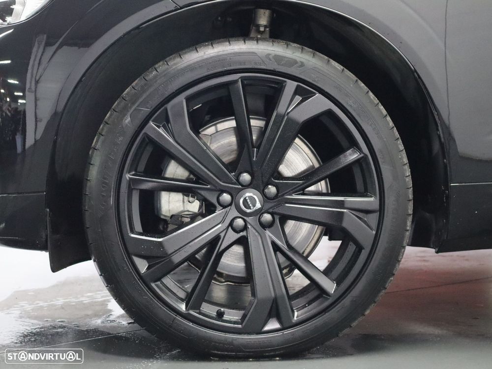 Volvo XC 60 2.0 T6 PHEV Black Edition AWD - 26