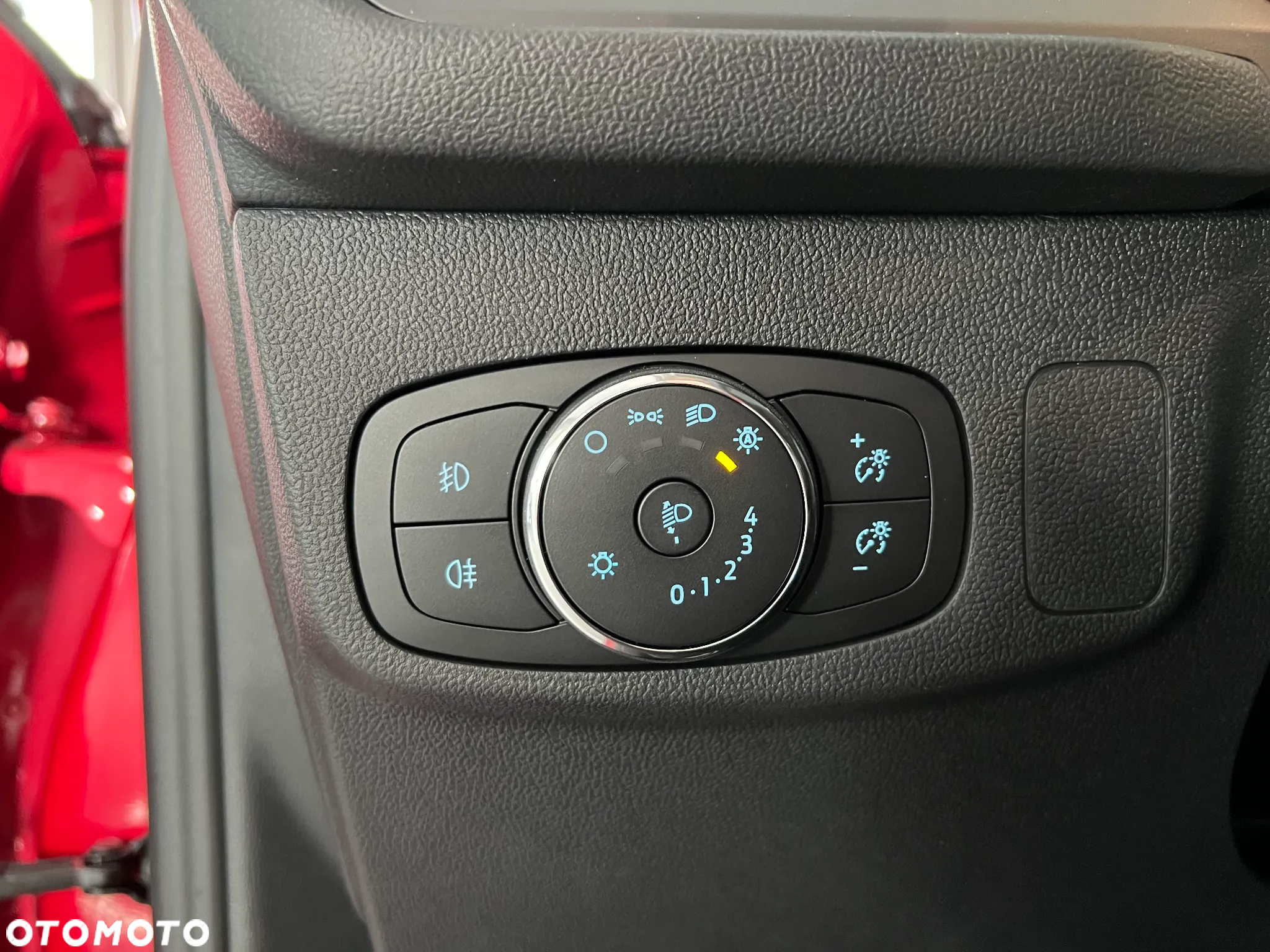 Ford Focus 1.0 EcoBoost Titanium Style - 23