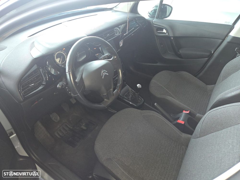 Citroën C3 1.2 PureTech Attraction - 16