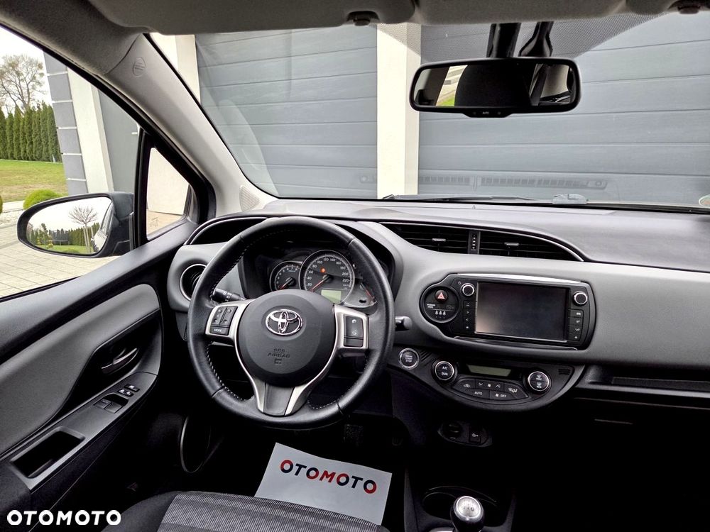Toyota Yaris - 22