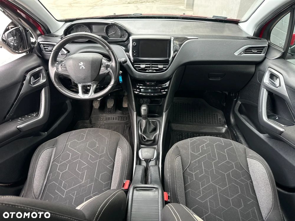 Peugeot 2008 1.2 Pure Tech Active - 26