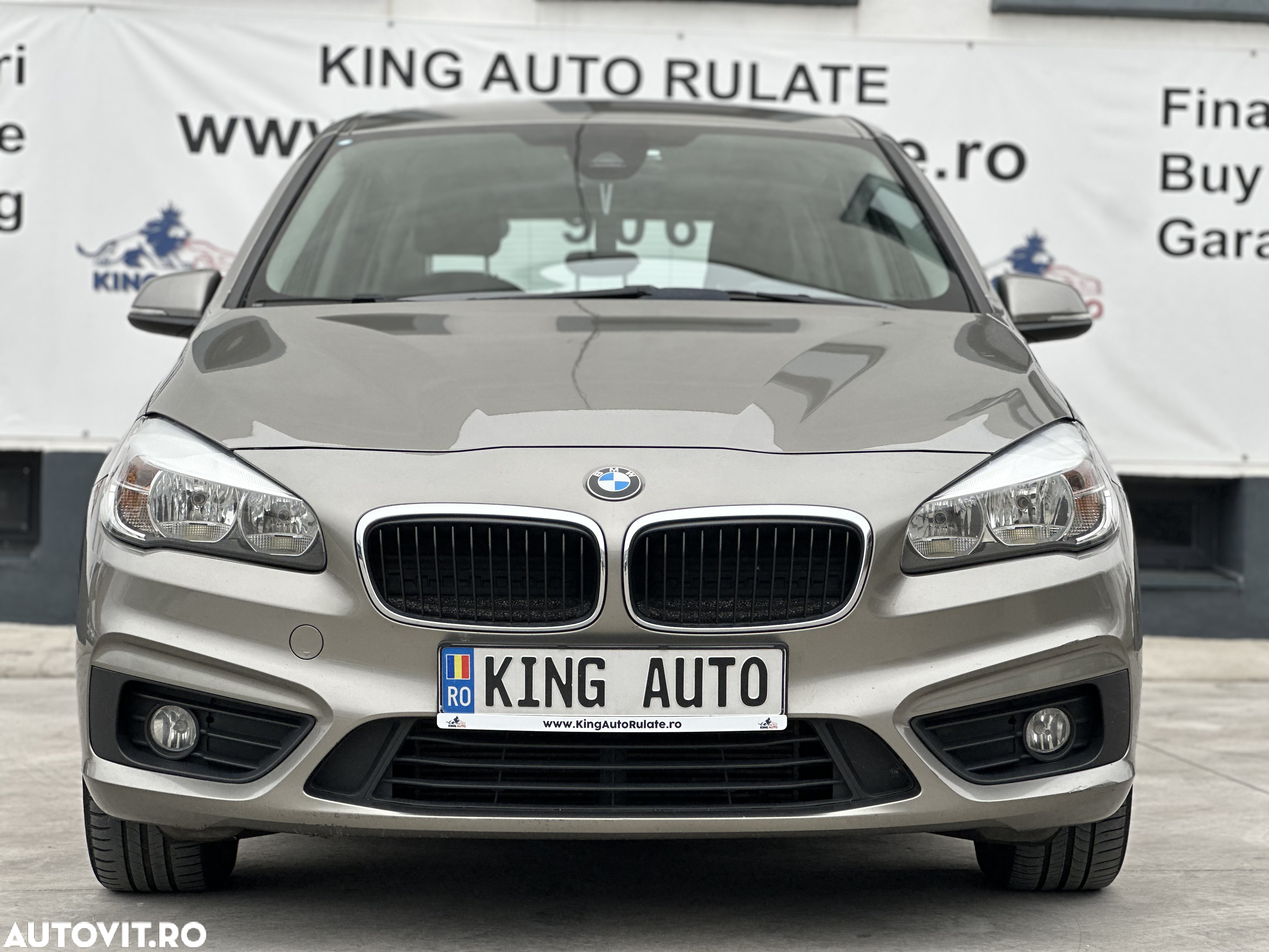 BMW Seria 2 218d Standard - 19