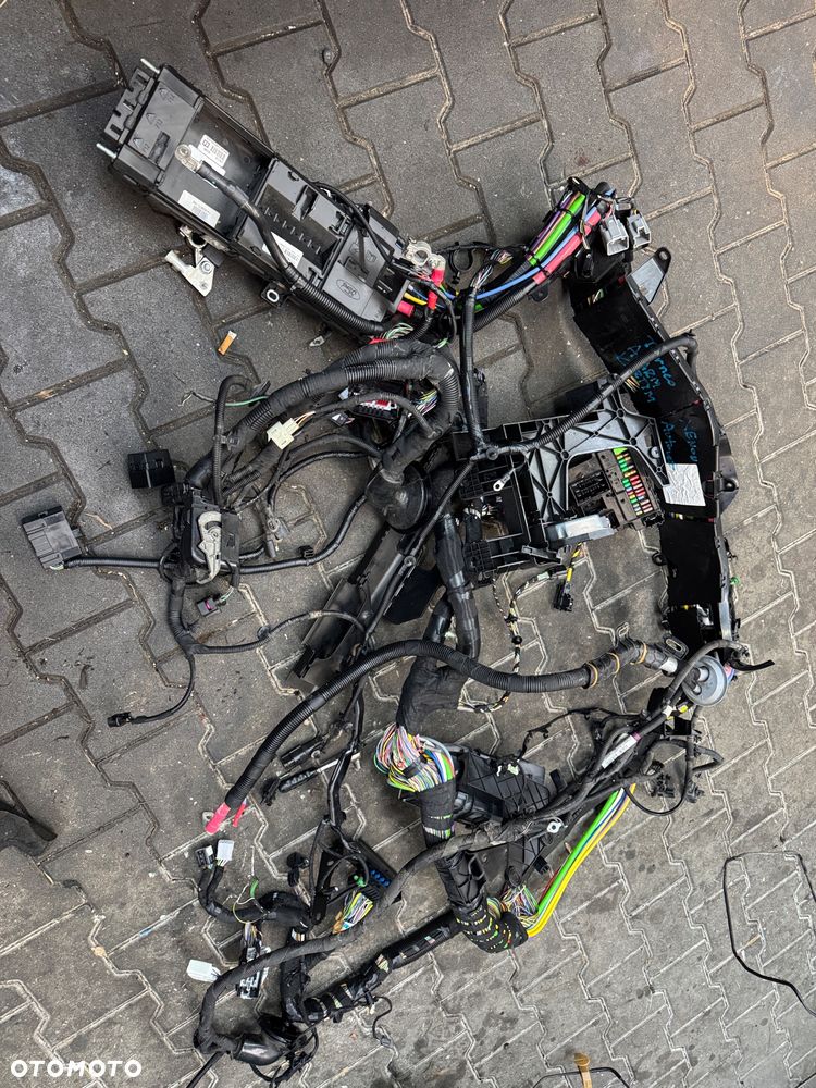 Instalacja Wiązka Ford Transit Turneo Custom Lift 2018r