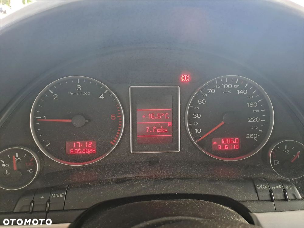 Audi A4 Limousine 2.0 TDI DPF Quattro - 23