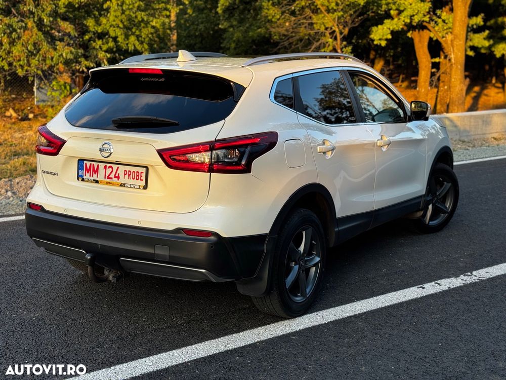 Nissan Qashqai 1.6 DCI TEKNA - 10