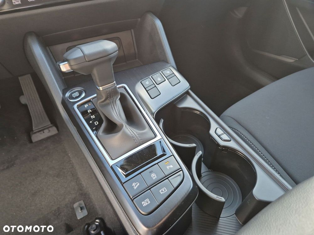 Kia Sportage - 16