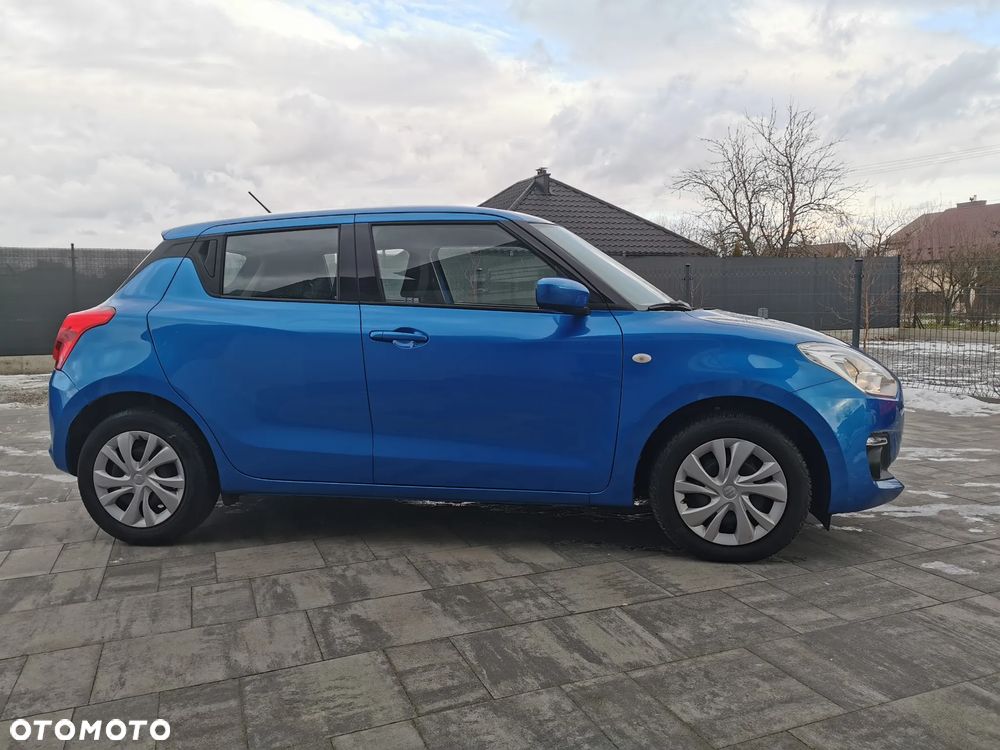 Suzuki Swift 1.2 Dualjet Club - 17