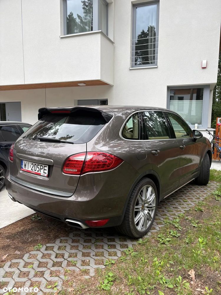 Porsche Cayenne - 13