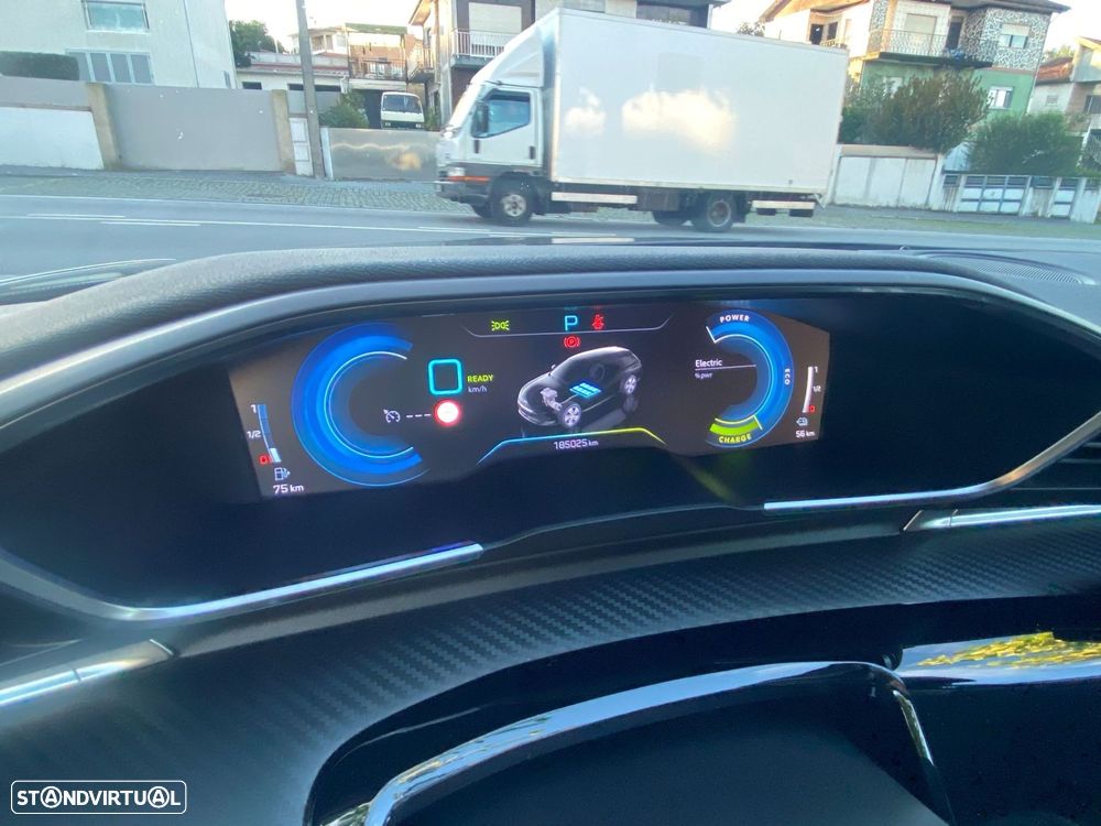 Peugeot 508 Plug-In Hybrid 225 e-EAT8 Allure Pack - 23