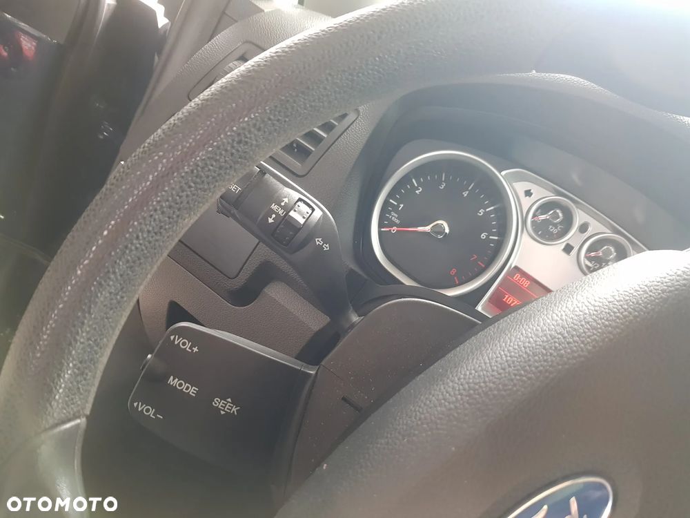 Ford C-MAX - 14