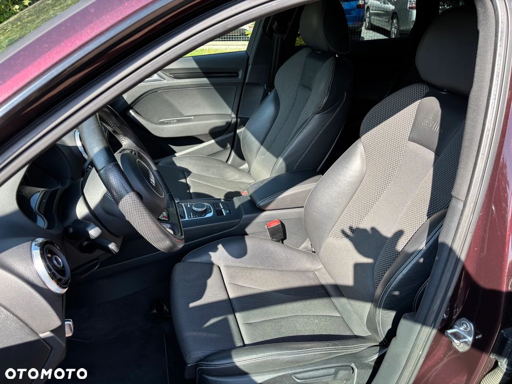 Audi A3 Sportback 2.0 TDI S line Sportpaket - 17