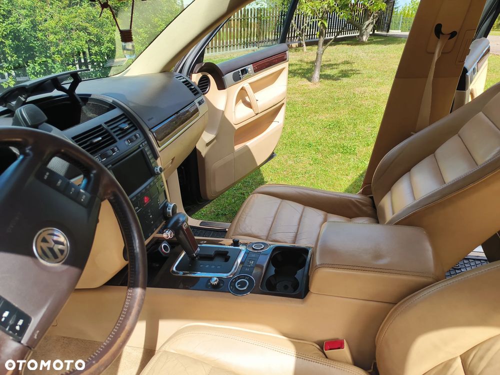 Volkswagen Touareg 4.2 V8 Tiptr - 15