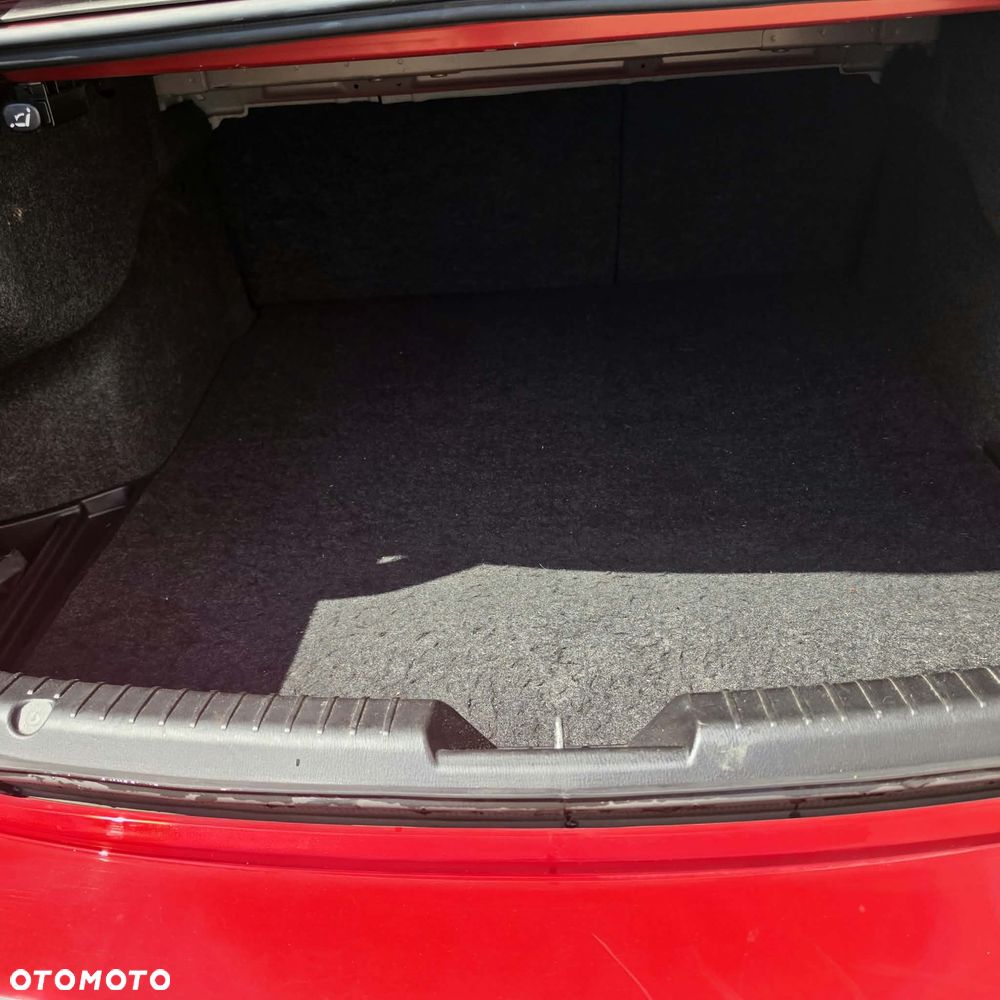 Mazda 6 - 12