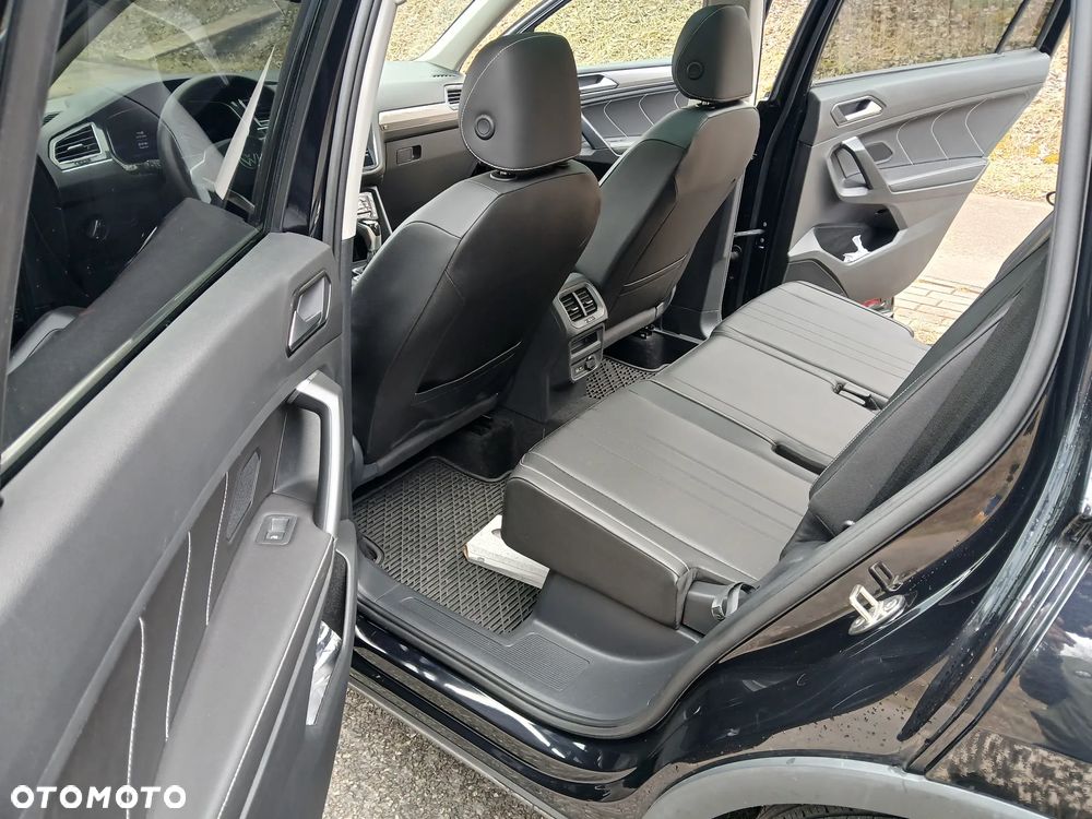 Volkswagen Tiguan - 13