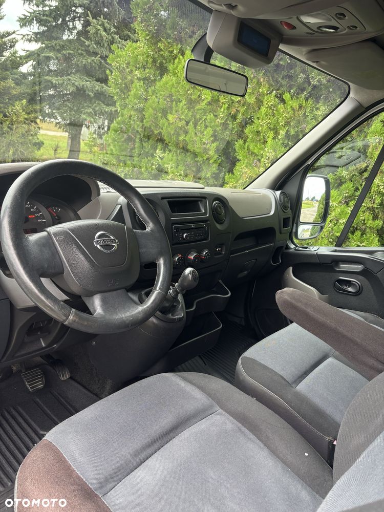 Nissan NV400 - 8