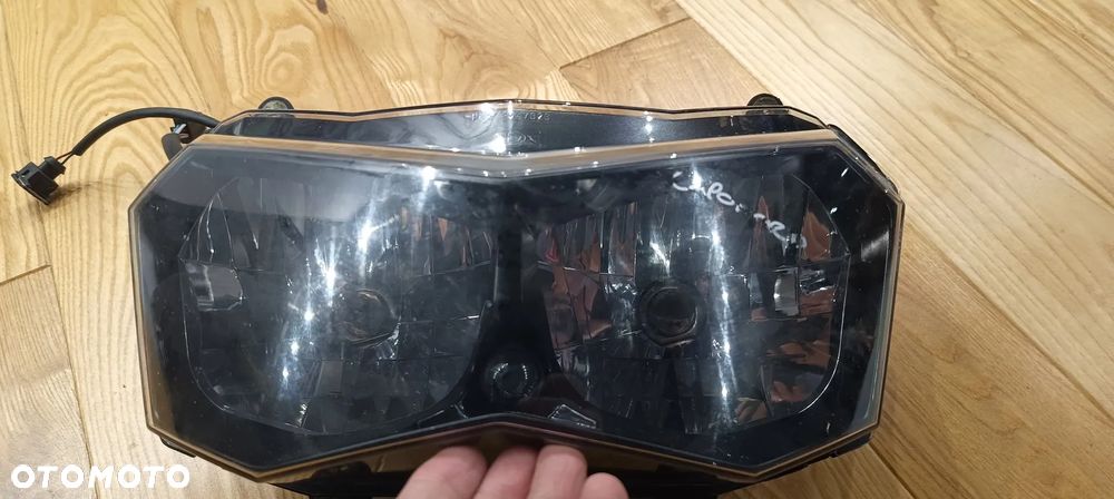 APRILIA ETV CAPONORD 1000 REFLEKTOR LAMPA  2004 - 2