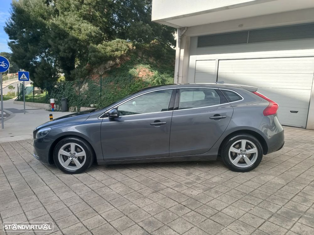 Volvo V40 1.6 D2 Eco Momentum - 5